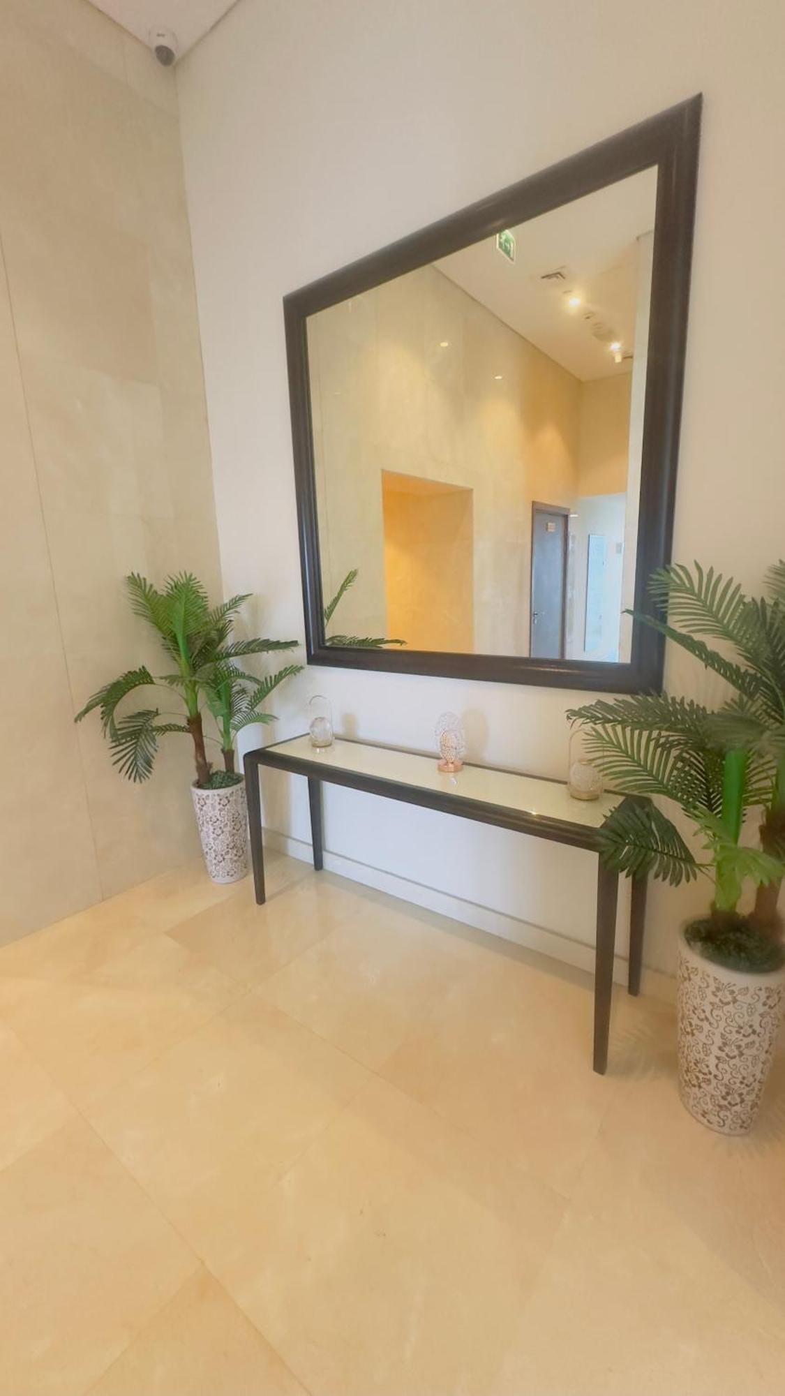 Apartment Hopes Abu Dhabi